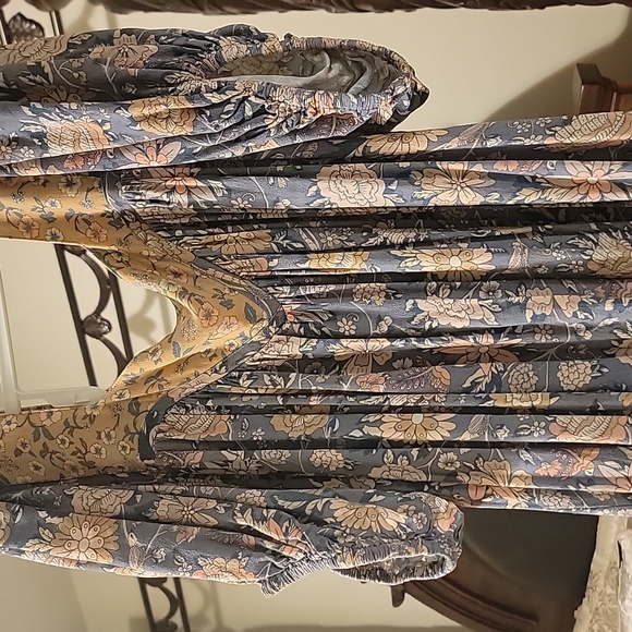 Spell Floral Bohemian Maxi Dress - Picture 2 of 4